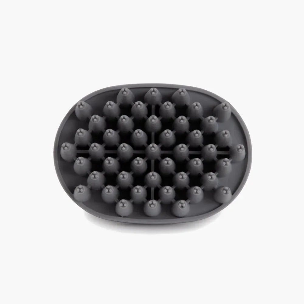 New Large Mudbuster Dog Paw Cleaner and Silicon Pet Brush + FREE Toy Bundle